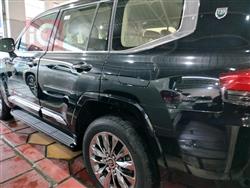 تۆیۆتا لاند کروزەر